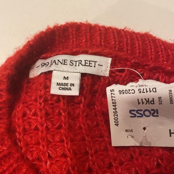 Medium 99 Jane Street red sparkly sweater - NWT - Picture 5 of 5